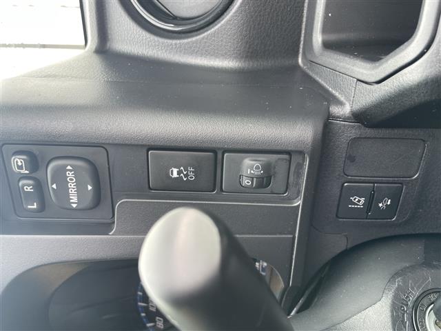 Toyota Probox Van 7