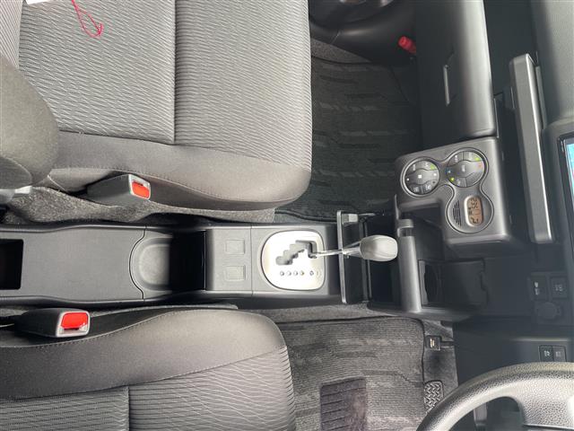 Toyota Probox Van 9