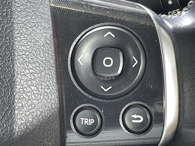 Toyota Sienta 12