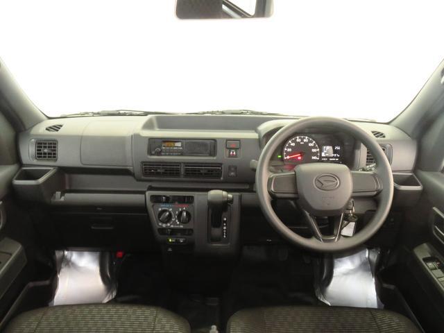 Daihatsu Hijet Cargo 7