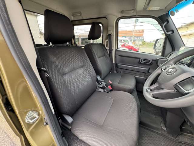 Daihatsu Hijet Deck Van 7
