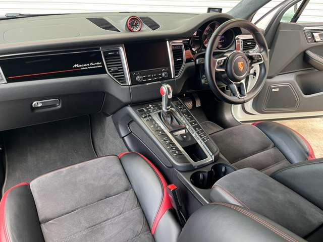 Porsche Macan 7