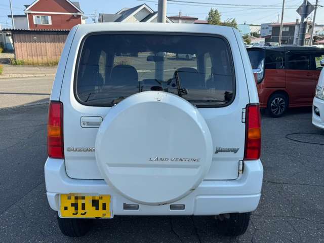 Suzuki Jimny 5