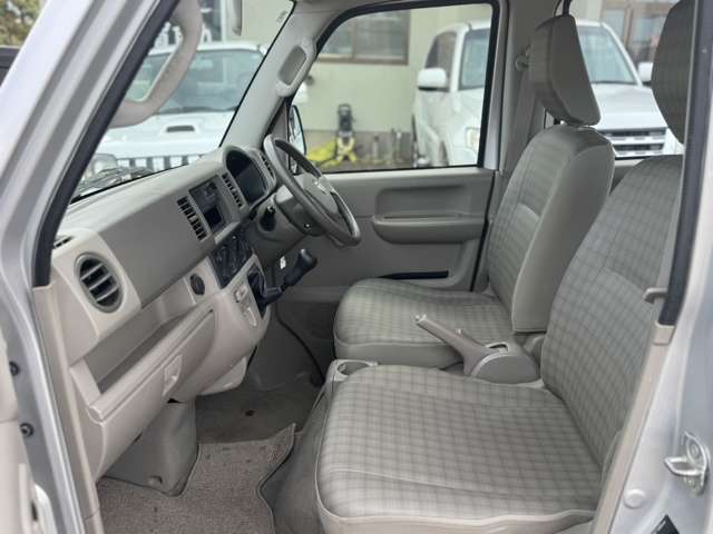 Nissan NV100 Clipper 12