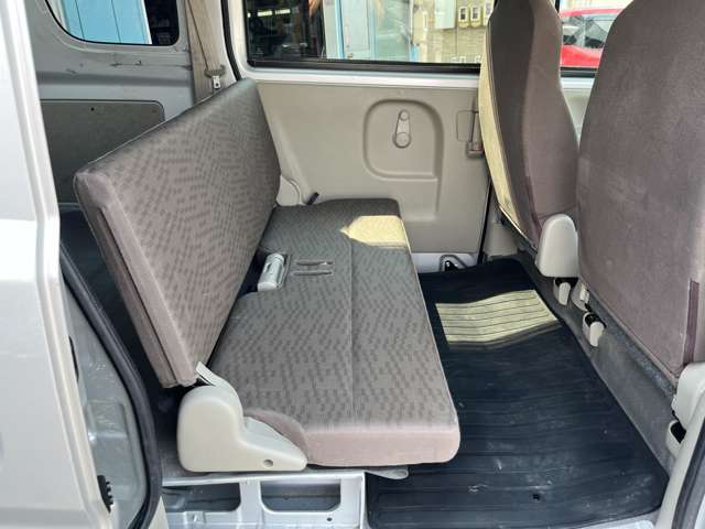 Nissan NV100 Clipper 10