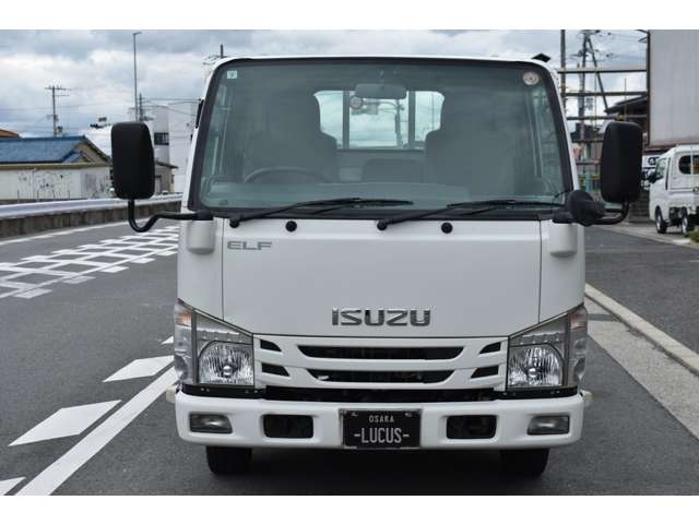 Isuzu Elf 6