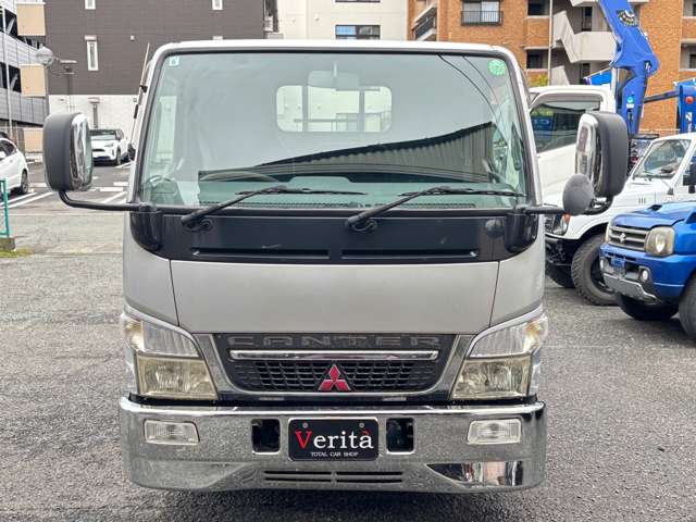 Mitsubishi Fuso Canter Guts 2