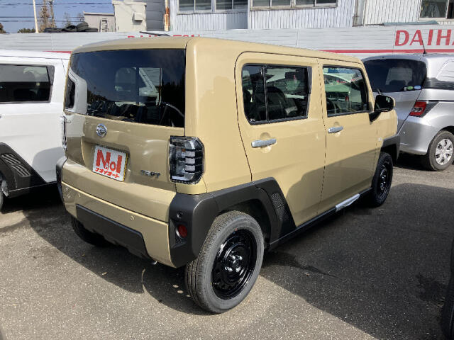 Daihatsu Taft 5