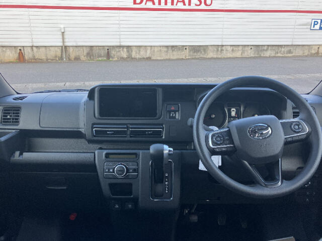 Daihatsu Atrai 11