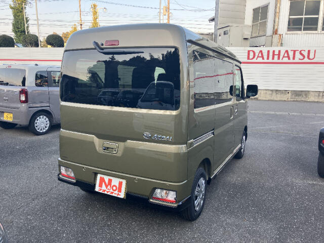 Daihatsu Atrai 9