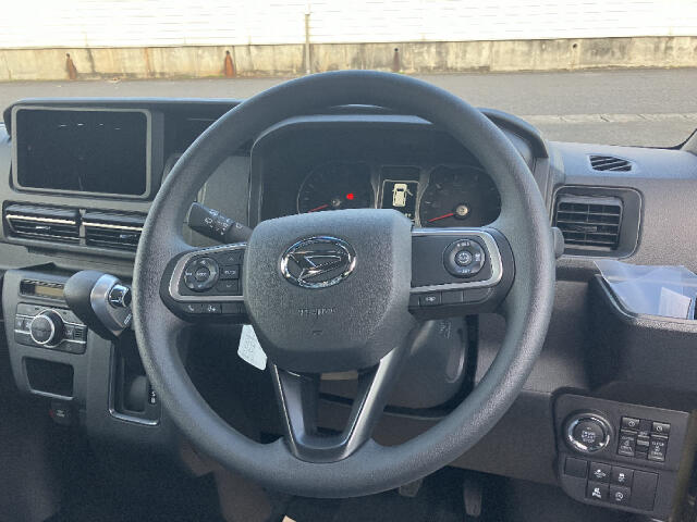 Daihatsu Atrai 10