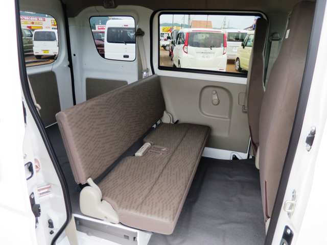 Suzuki Every 9