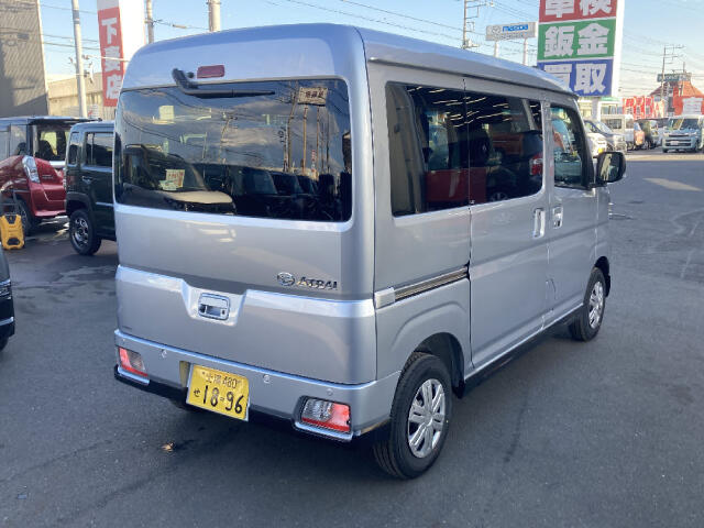 Daihatsu Atrai 8