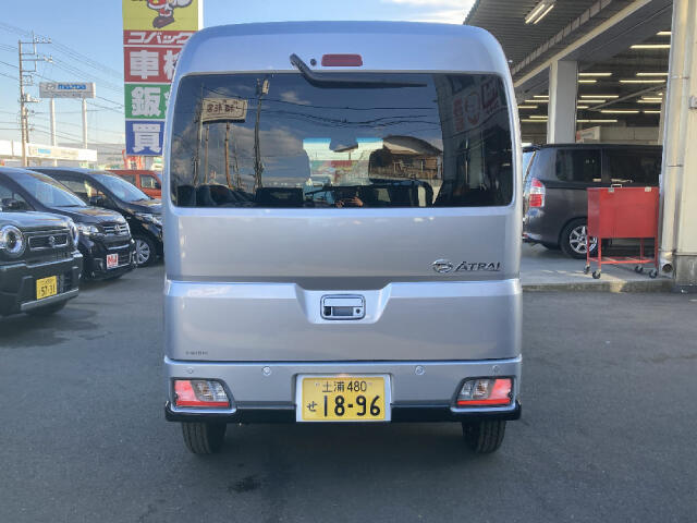 Daihatsu Atrai 9