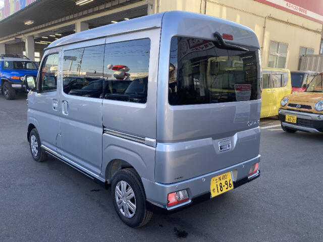 Daihatsu Atrai 10