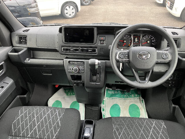 Daihatsu Atrai 12