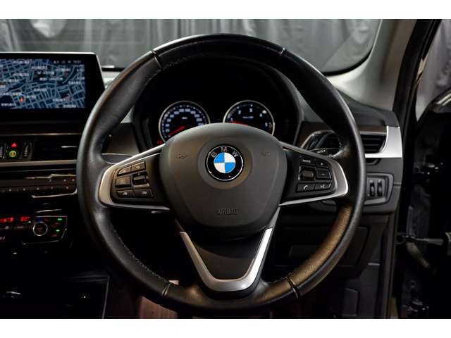 BMW X1 12