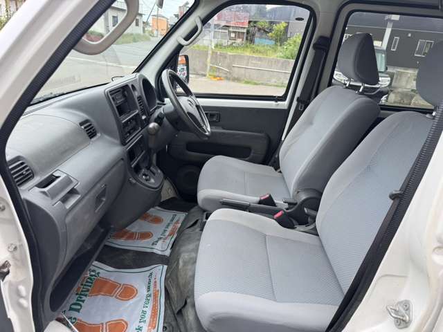 Daihatsu Hijet Deck Van 11