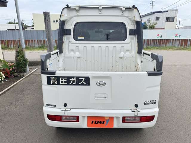 Daihatsu Hijet Deck Van 5