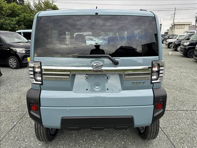 Daihatsu Taft 10