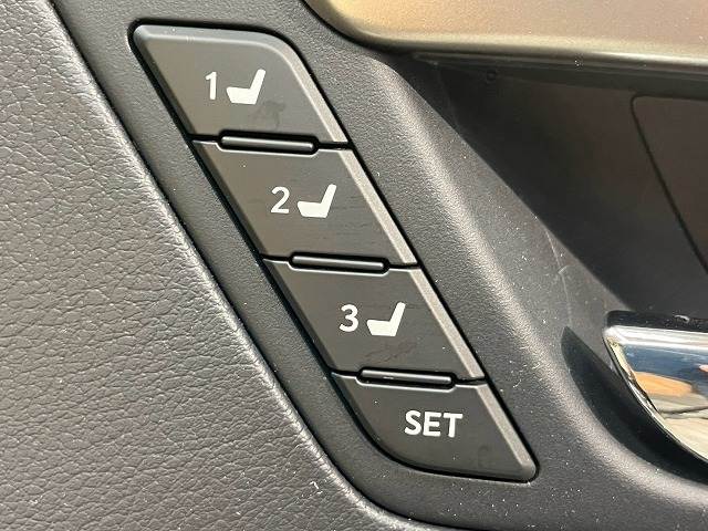 Lexus RX 10