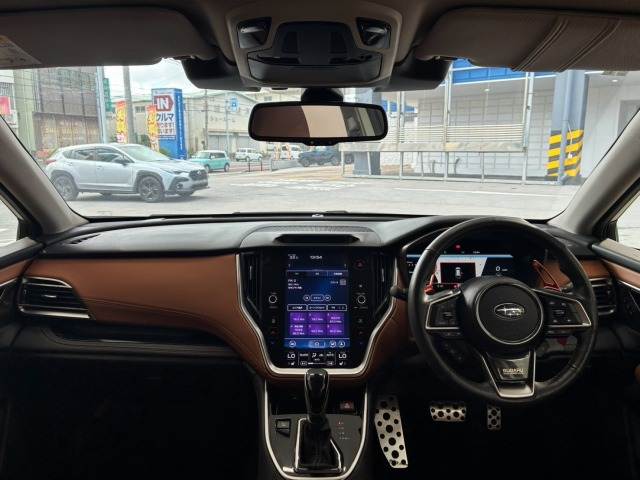 Subaru Legacy Outback 2