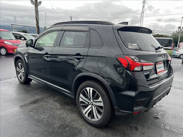 Mitsubishi RVR 8