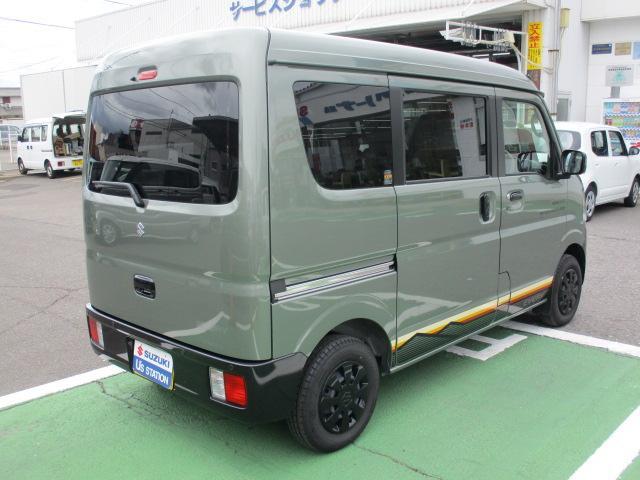 Suzuki Every 8