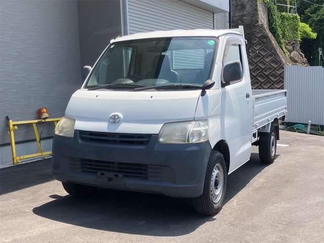 Toyota Light Ace Truck 2