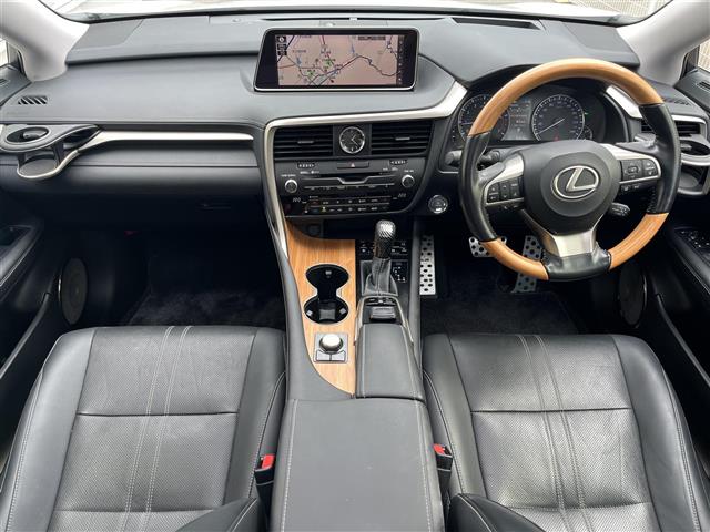 Lexus RX 6