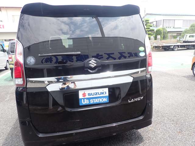 Suzuki Landy 10