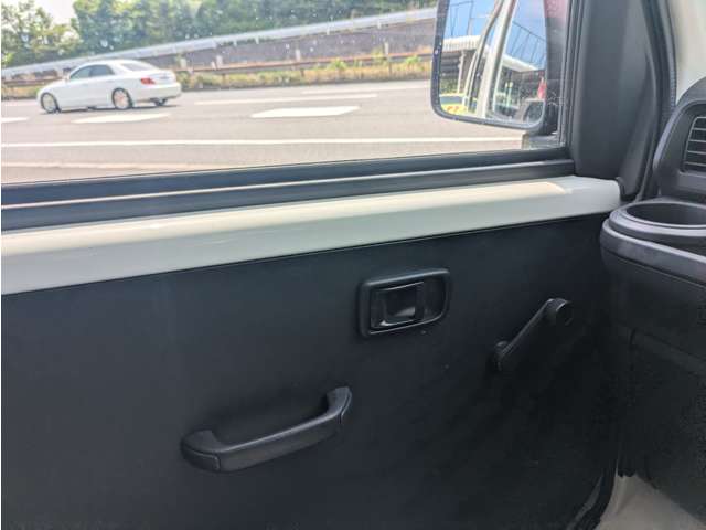 Daihatsu Hijet Cargo 12