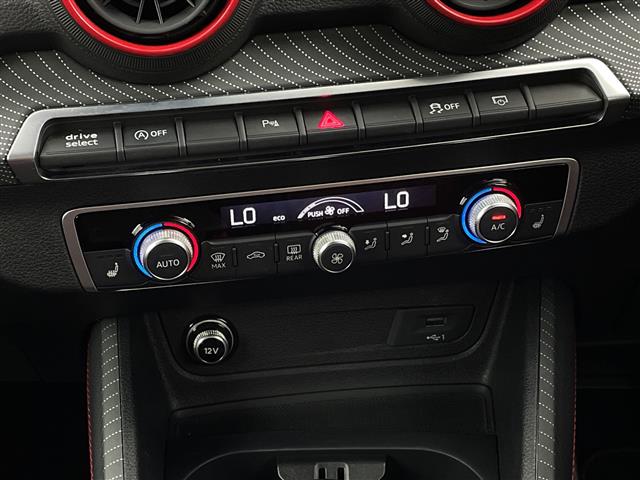 Audi SQ2 11