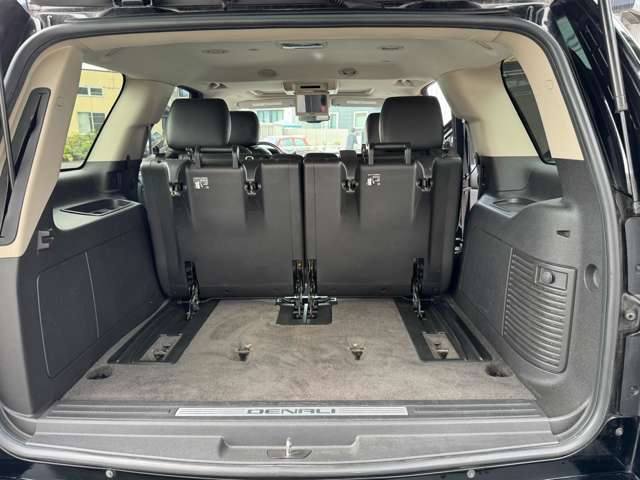 GMC ユーコン 9