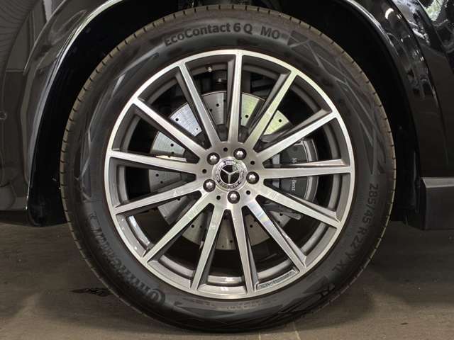 Mercedes-Benz GLS 10