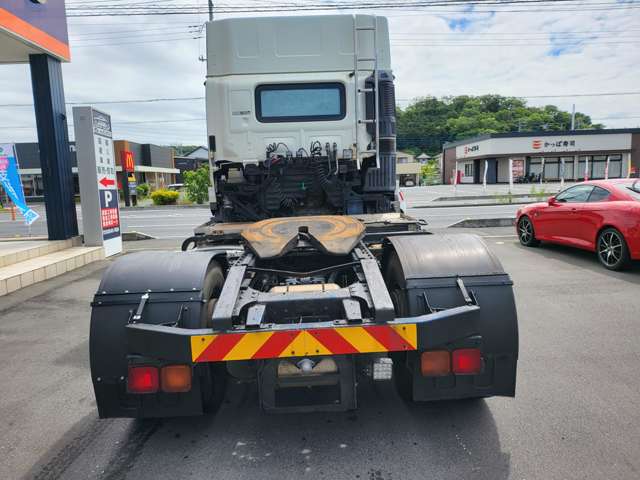 Hino Profia 8