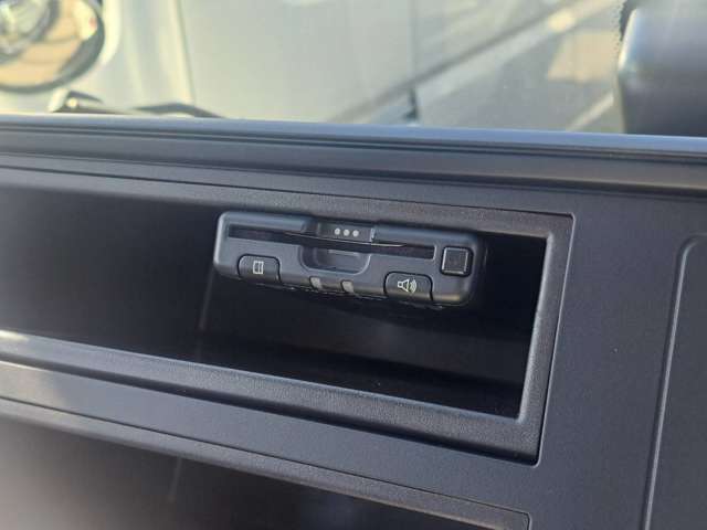Mitsubishi Fuso Canter 6