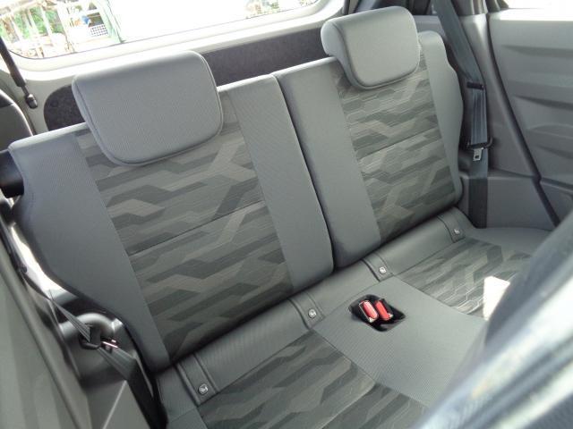 Daihatsu Taft 7