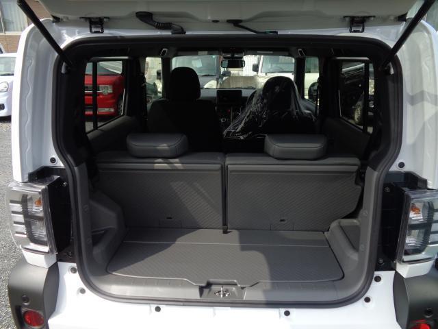 Daihatsu Taft 8