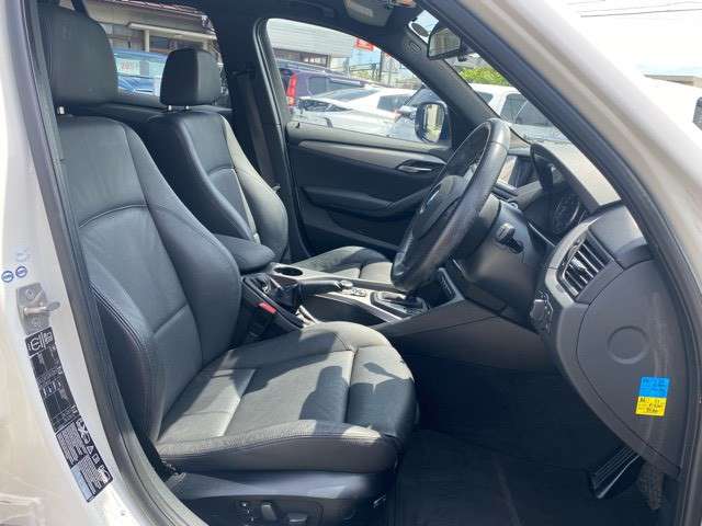 BMW X1 11