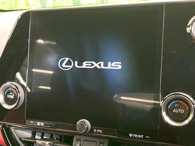 Lexus NX 3