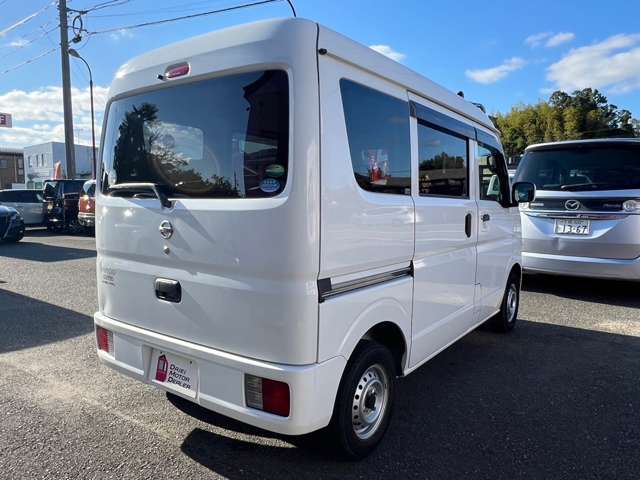 Nissan NV100 Clipper 5