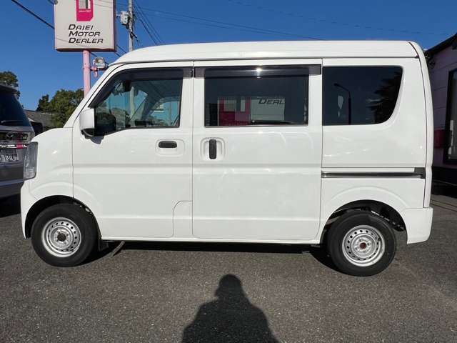 Nissan NV100 Clipper 10