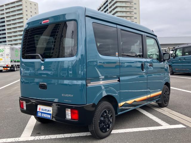 Suzuki Every 8