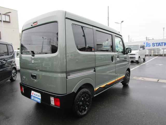 Suzuki Every 8