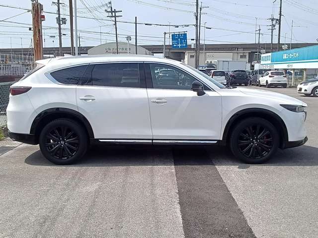 Mazda CX-8 4