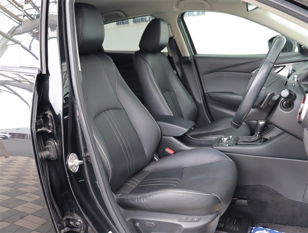 Mazda CX-3 8