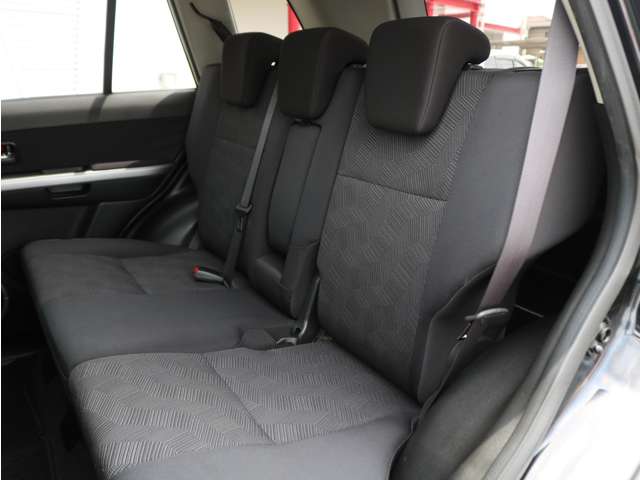 Suzuki Escudo 11