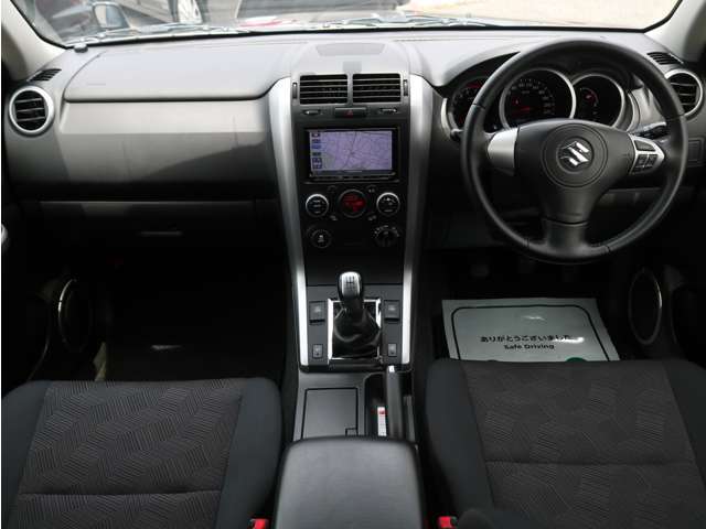 Suzuki Escudo 5