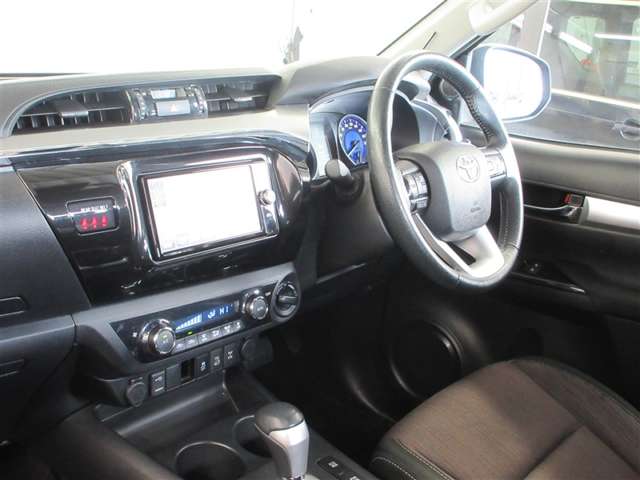 Toyota Hilux 12